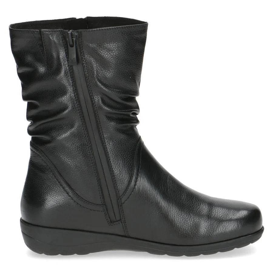 Caprice warm lined waterproof boot - black leather - 26456